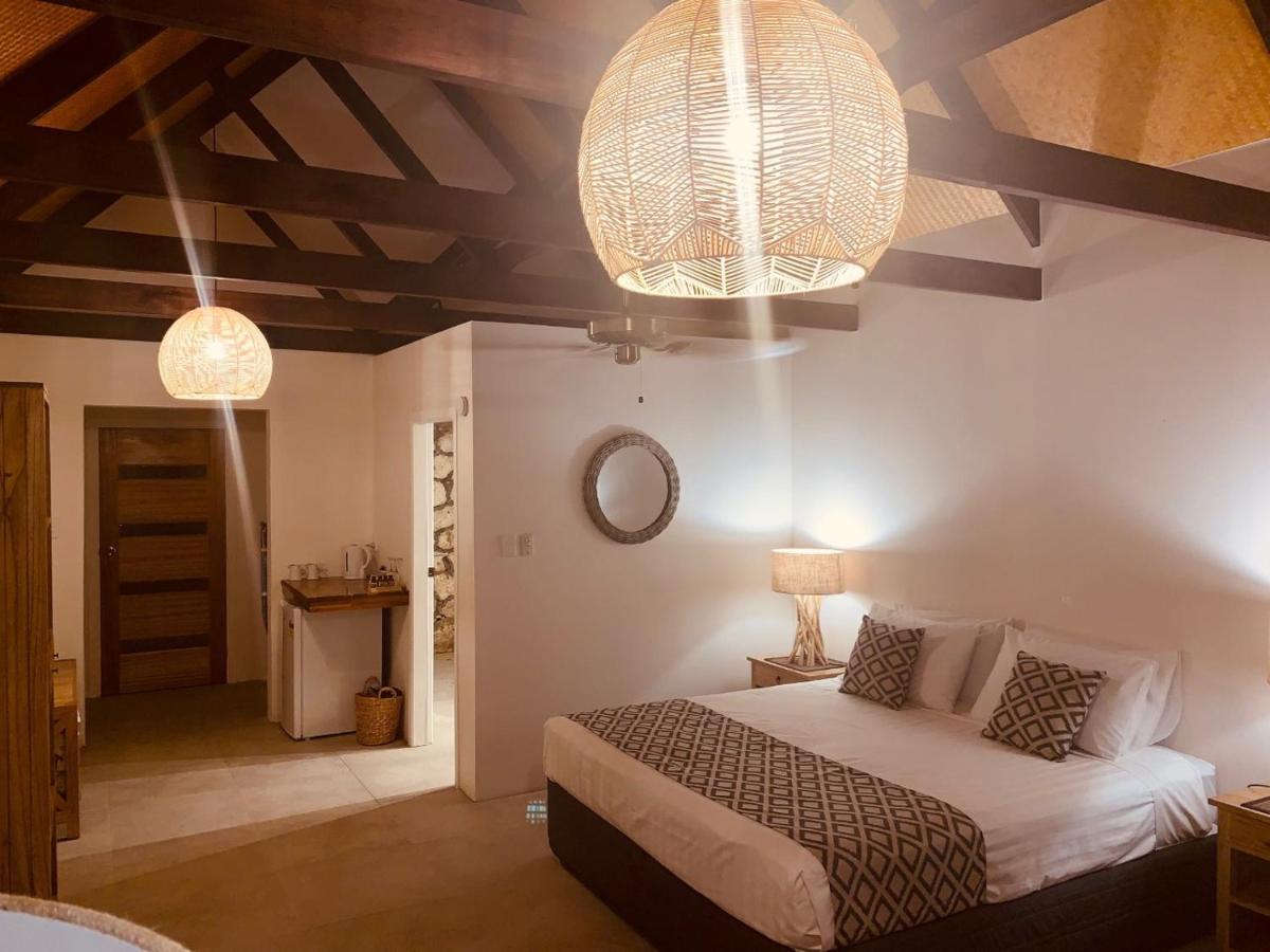 Tongan Beach Resort Utungake Eksteriør billede