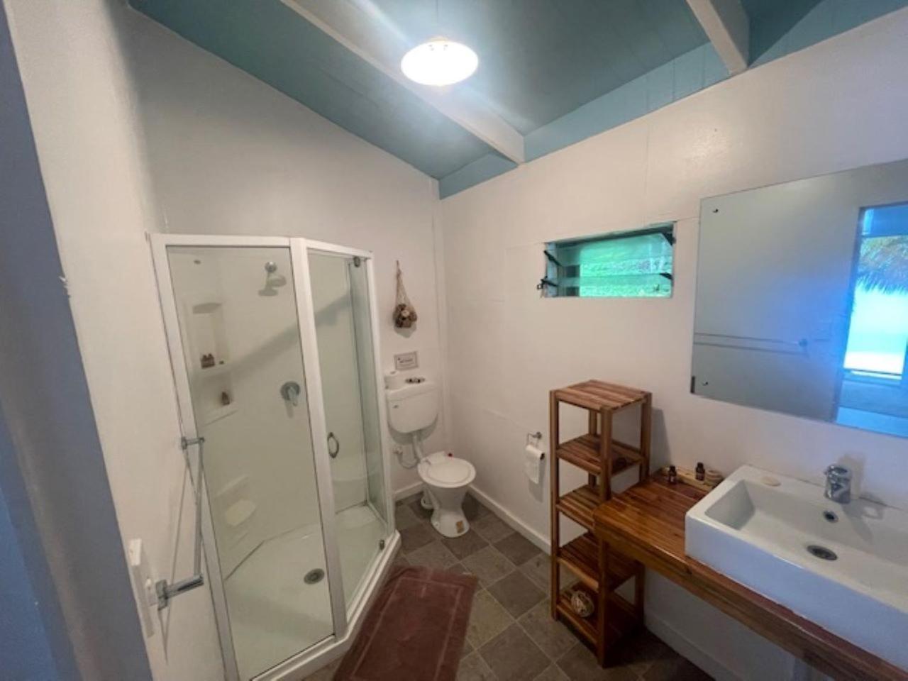 Tongan Beach Resort Utungake Eksteriør billede